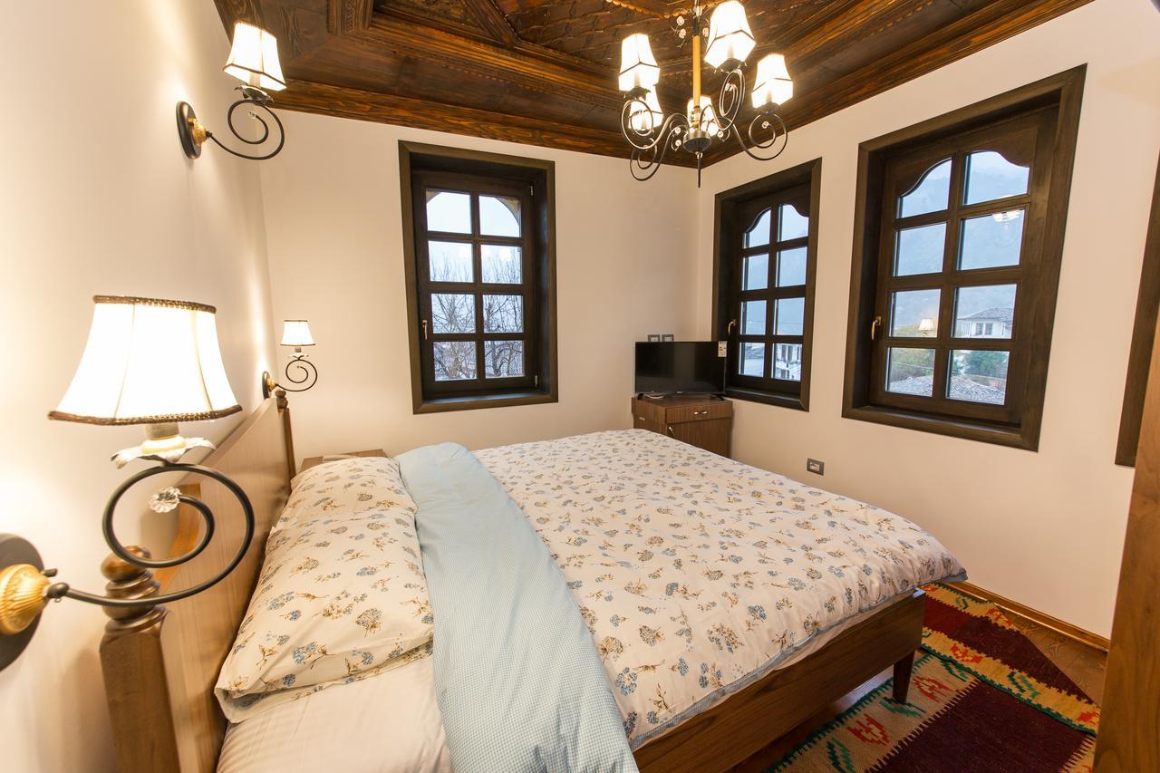 Hotel Onufri Berat Habitación foto